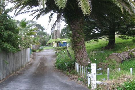 Photo of property in 1880 Whangarei Heads Road, Whangarei Heads, 0174