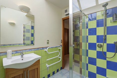 Photo of property in 32 Wai-iti Terrace, Burnside, Christchurch, 8052