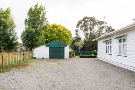 Photo of property in 35 Raukawa Road, Ashhurst, Palmerston North, 4470