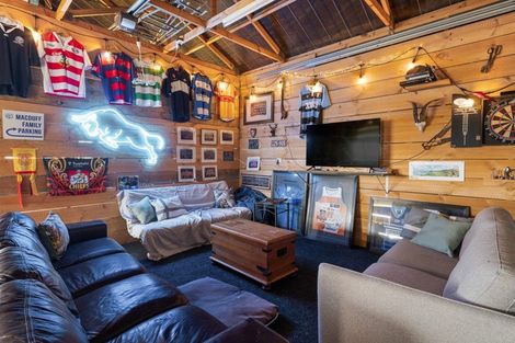 Photo of property in 64 Darlington Street, Ngatea, 3503