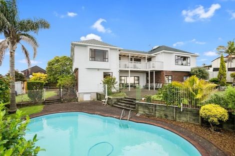 Photo of property in 16 Tatyana Place, Massey, Auckland, 0614