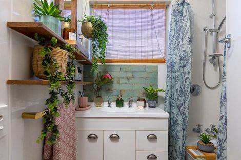 Photo of property in 106 Muller Road, Blenheim, 7201