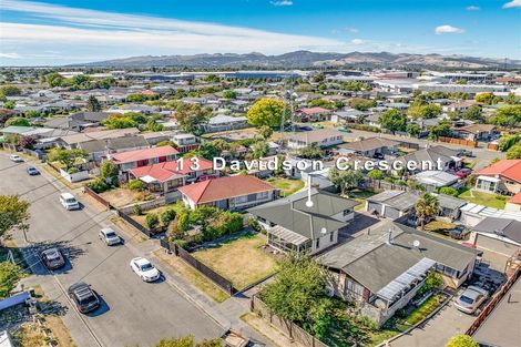 Photo of property in 13 Davidson Crescent, Hornby, Christchurch, 8042