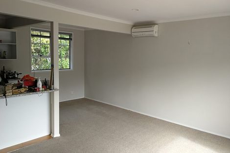 Photo of property in 9/26a Sunnynook Road, Sunnynook, Auckland, 0620