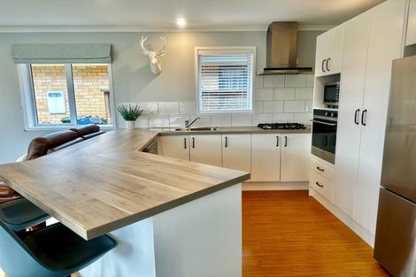 Photo of property in 8 Totara Park, Whakatane, 3120