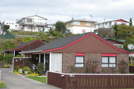Photo of property in 19f Kenmore Street, Westown, New Plymouth, 4310