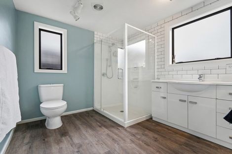 Photo of property in 170 Shaw Avenue, New Brighton, Christchurch, 8083