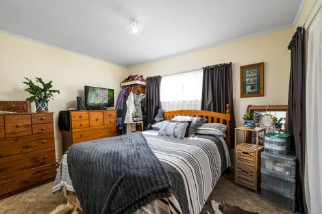 Photo of property in 16 Studholme Street, Waimate, 7924