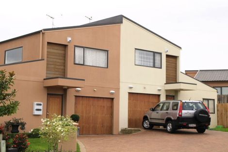 Photo of property in 10 Nagle Place, Golflands, Auckland, 2013