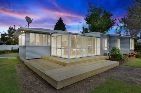 Photo of property in 5a Bunnythorpe Road, Papakura, 2110