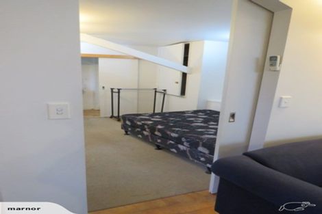 Photo of property in 2 Windy Ridge Road, Glenfield, Auckland, 0629