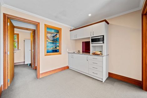Photo of property in 32 Old Station Avenue, Wanaka, 9305