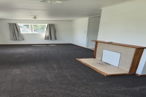 Photo of property in 34-40 Farnham Avenue, Highbury, Palmerston North, 4412