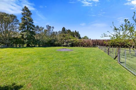 Photo of property in 25 Atkinson Road, Hurworth, New Plymouth, 4371