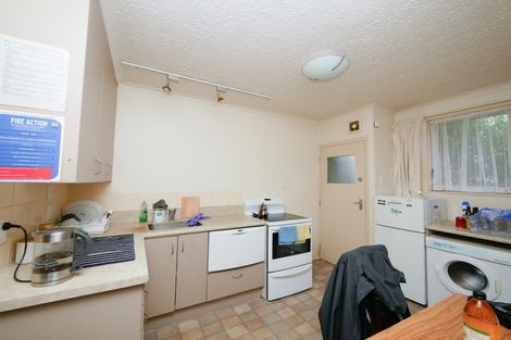 Photo of property in 77 Manor Place, Dunedin Central, Dunedin, 9016