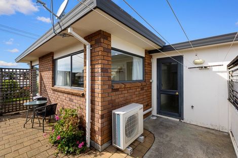 Photo of property in 1/156 Carrington Street, Lower Vogeltown, New Plymouth, 4310