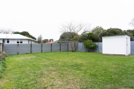 Photo of property in 36 Crewe Crescent, Hokowhitu, Palmerston North, 4410