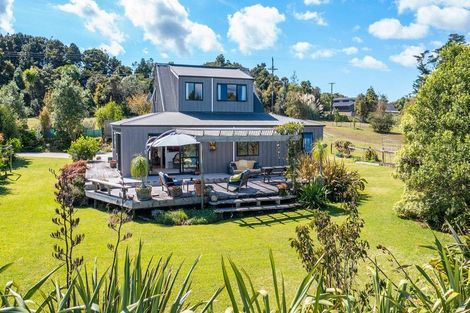 Photo of property in 204 Fishlock Road, Te Arai, Wellsford, 0974