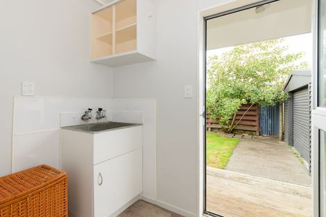 Photo of property in 29 Acacia Street, Kelvin Grove, Palmerston North, 4414