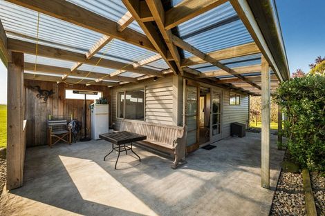 Photo of property in 103 Mclean Road, Okaiawa, Hawera, 4671