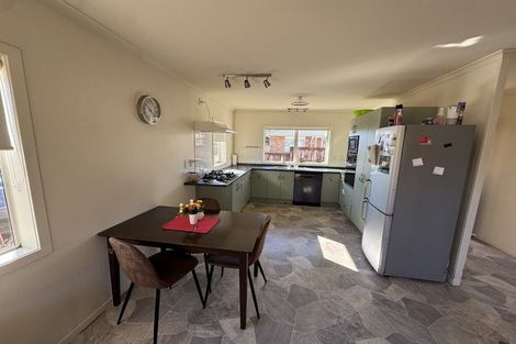 Photo of property in 5 Corsair Place, Melville, Hamilton, 3206