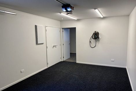 Photo of property in 9/317 Lincoln Road, Addington, Christchurch, 8024