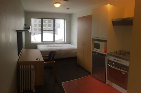 Photo of property in Orange Apartments/victoria Centr, 903/169 The Terrace, Wellington Central, Wellington, 6011
