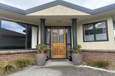 Photo of property in 6 Franklin Avenue, Hokowhitu, Palmerston North, 4410