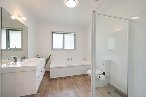 Photo of property in 1 Hector Close, Kingston, Athol, 9793