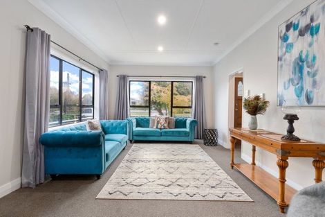 Photo of property in 91 Broadway, Carterton, 5713