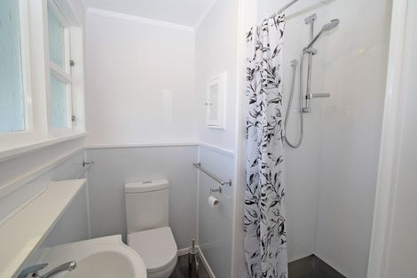 Photo of property in 5a Trafalgar Street, Westown, New Plymouth, 4310