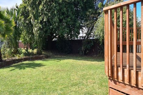 Photo of property in 4 Mahia Place, Kelvin Grove, Palmerston North, 4414