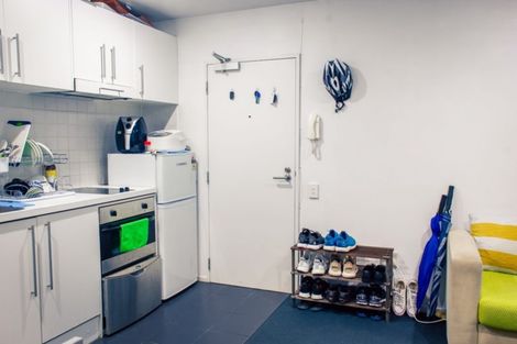 Photo of property in Q-central 44-58 Apartments, 5a/46 Liverpool Street, Auckland Central, Auckland, 1010