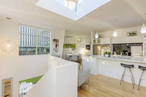 Photo of property in 2/23 Napier Street, Freemans Bay, Auckland, 1011