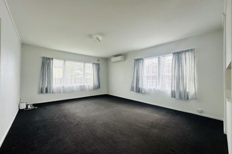 Photo of property in 22 Grande Vue Road, Hillpark, Auckland, 2102