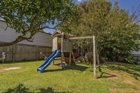 Photo of property in 7 Nicholas Avenue, Whitianga, 3510
