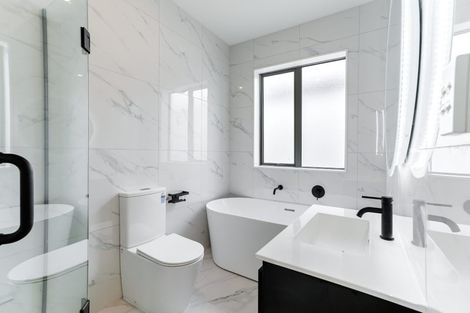 Photo of property in 9 Paretao Street, Massey, Auckland, 0614