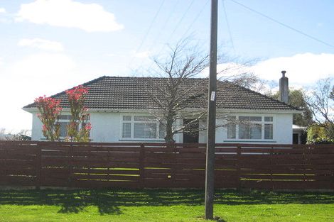 Photo of property in 13 Matai Street, Marton, 4710