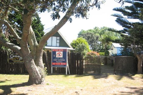 Photo of property in 592 Pukehina Parade, Pukehina, Te Puke, 3189
