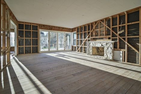 Photo of property in 357 Swamp Road, Fernhill, Napier, 4183