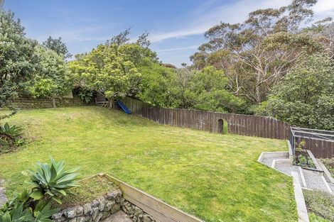 Photo of property in 13 De Castro Place, Titahi Bay, Porirua, 5022