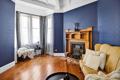 Photo of property in 68 Collins Street, Hawera, 4610