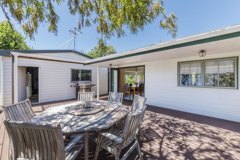 Photo of property in 13 Trent Street, Rongotea, 4476