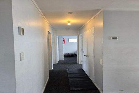 Photo of property in 4 Oratu Place, Manurewa, Auckland, 2102