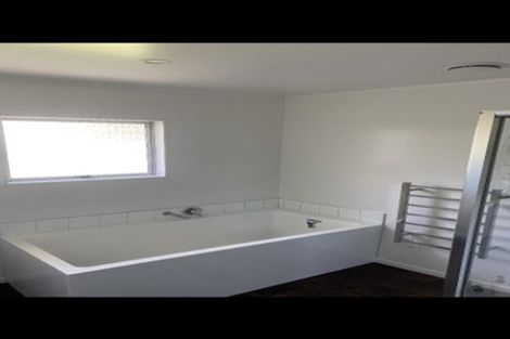 Photo of property in 18 Riley Place, Fitzroy, Hamilton, 3206