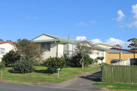 Photo of property in 26 Darnell Crescent, Clover Park, Auckland, 2019
