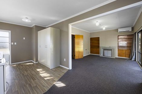 Photo of property in 59 Turuturu Road, Hawera, 4610