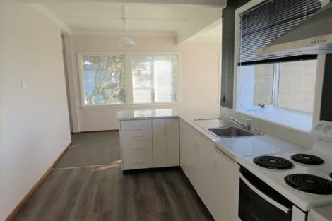 Photo of property in 35 Breakwater Road, Moturoa, New Plymouth, 4310