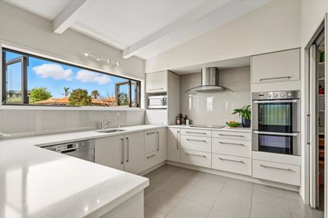 Photo of property in 16 Clydesburn Avenue, Te Puke, 3119