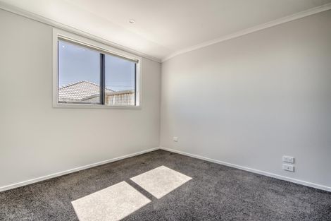 Photo of property in 53 Waruhia Crescent, Rototuna North, 3281